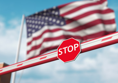 Российскую блогершу выслали из США после трех допросов