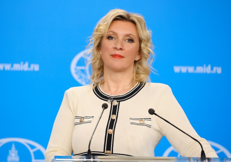 Захарова резко ответила на слова Сикорского о победе над Россией