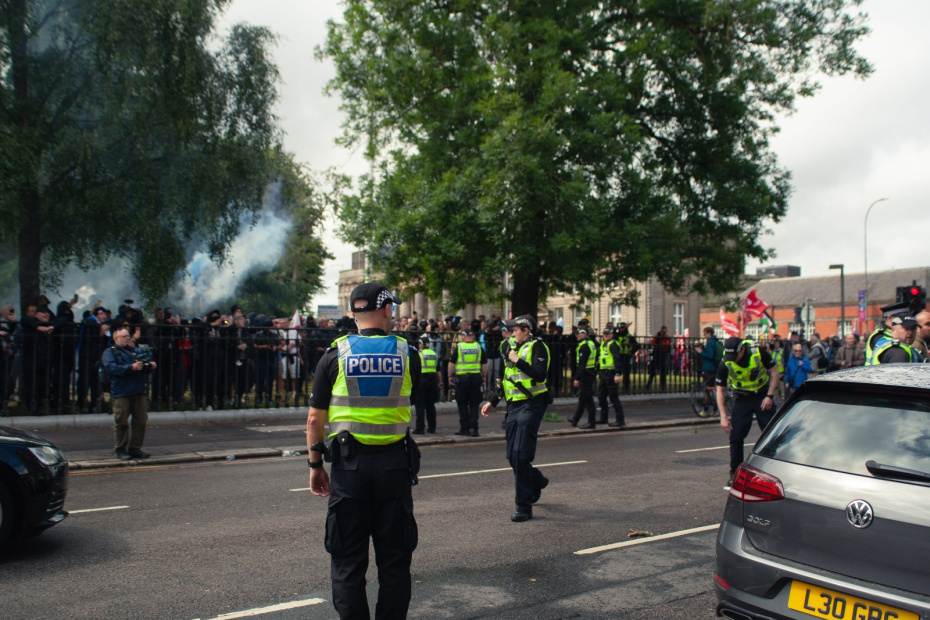 Масштабные беспорядки в Северной Ирландии