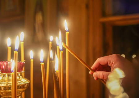 Церковные праздники сегодня, 25 сентября: кого чтят, именины, пост