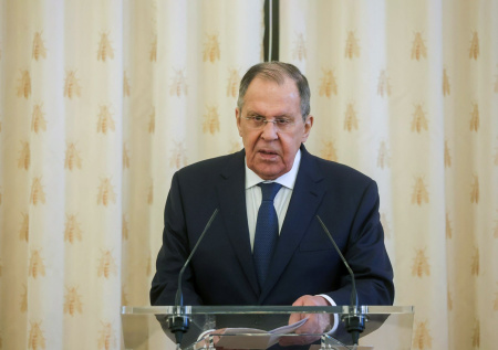 Лавров заявил, что Россия хочет завершить украинский конфликт