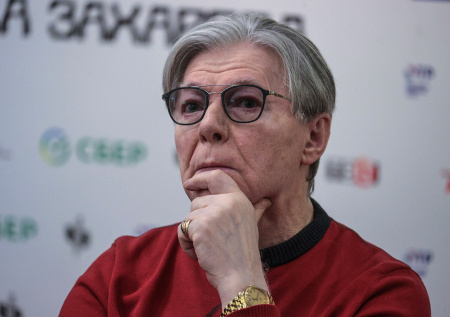 Слова о здоровье, написание мемуаров, измены: как живет Александр Збруев