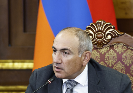 Пашинян признался, что погрузился в изучение русского языка