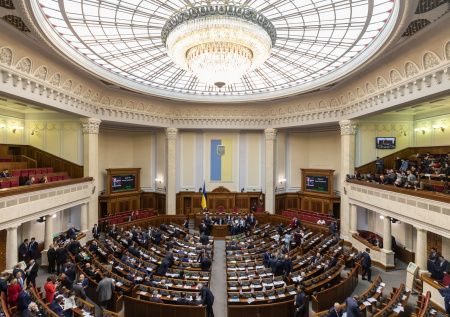 Кабмин Украины вместо работы и ответов на вопросы населения выбрал курорт
