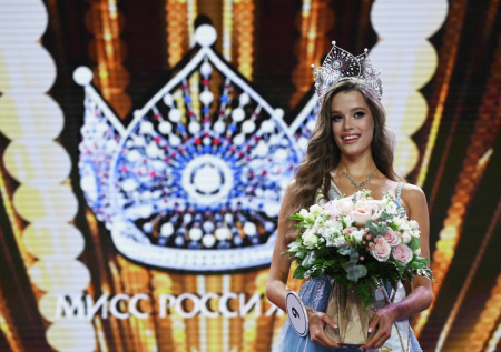 Стали известны детали роскошной свадьбы «Мисс России» в Абу-Даби