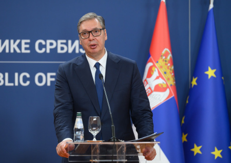 Сербский президент предупредил о приближающемся «аде» в Европе