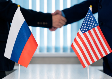 Дарчиев: Россия и США проведут переговоры по двусторонним раздражителям
