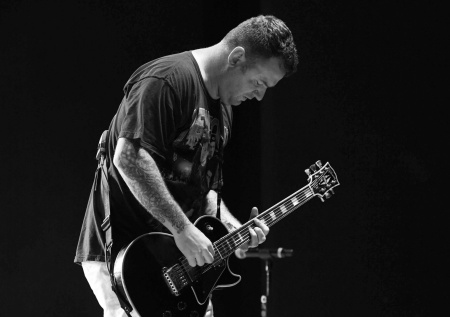Умер гитарист группы New Found Glory