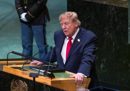 Трамп пообещал найти решение «украинского вопроса»