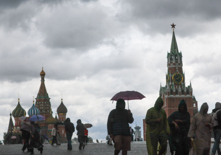 Прекращение дождей, бабье лето и тепло до +22: погода в Москве в выходные
