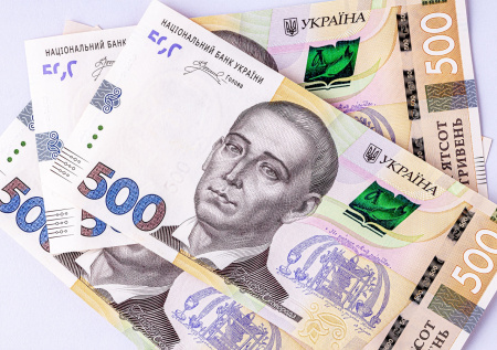 Финансирующая Киев фитнес-блогерша кинула подписчиц на деньги