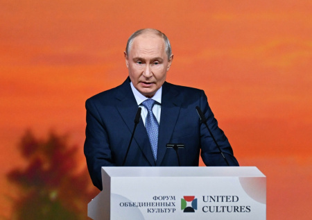 «Клоуны остались»: Путина спросили про слова эстонского министра обороны