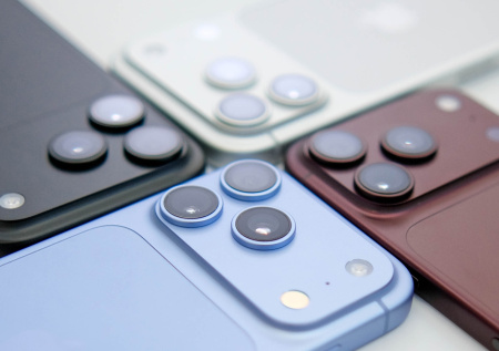 Россиянам рассказали, сколько может стоить ремонт камеры нового iPhone