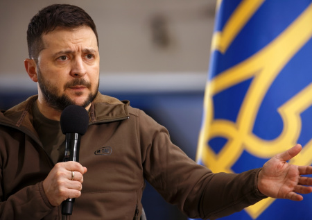Зеленский объявил о разрушении ряда энергообъектов на Украине