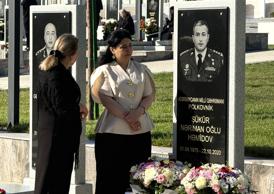 День памяти шехидов на II Аллее почётного захоронения в Баку