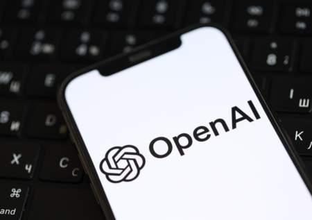 Глав OpenAI и Anthropic вызвали на «ковер» в Австралии из-за работы ИИ