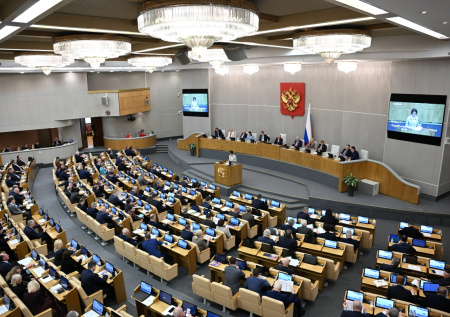 Миллиардер, военкор, экс-глава Нацбанка Украины: вот депутаты новой Госдумы