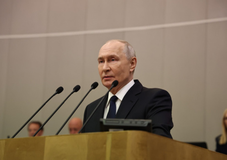 Путин поздравил новоизбранных глав регионов