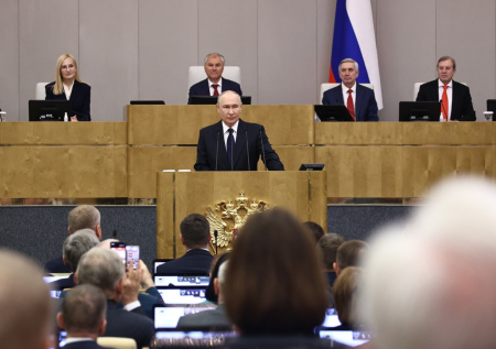 Путин поручил начать сбор данных для обучения суверенного ИИ
