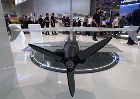 Лучшие БПЛА России, Турции и Азербайджана: фото с выставки ADEX 2026 в Баку