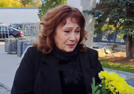 Певица Георгиади в слезах назвала смерть Соседова страшным сном