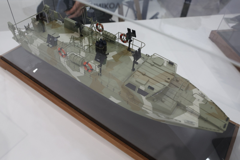 Скоростной десантный катер BK-16E