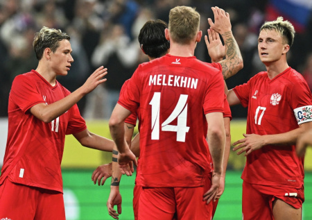 «Настоящий капитан»: почетный президент РФС высоко оценил игру Головина