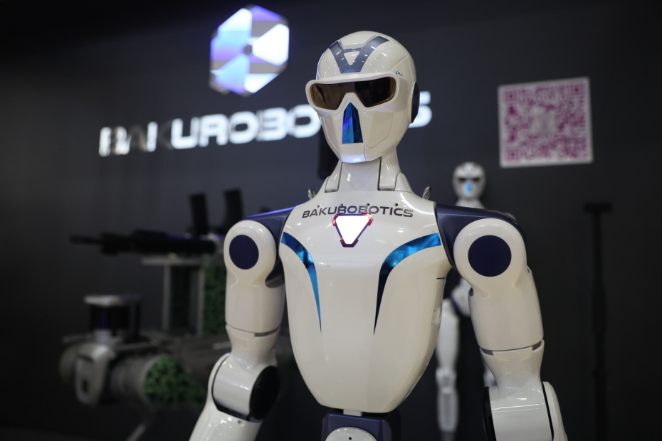 Роботы от азербайджанской компании Bakurobotics на 6-й Азербайджанской международной оборонной выставке ADEX 2026