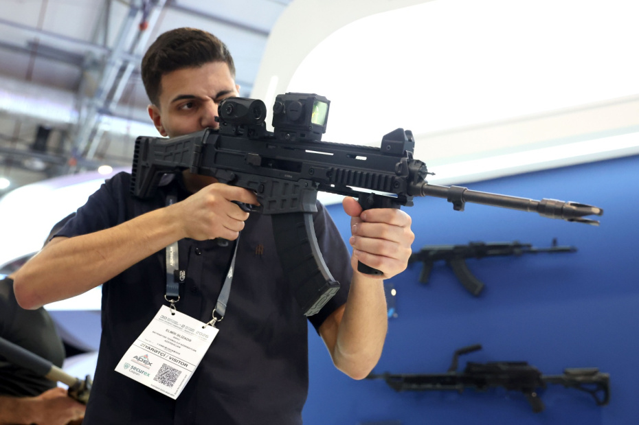 Автоматическая винтовка CZ Bren 2