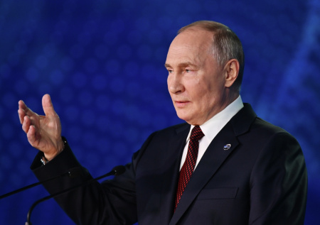 Путин отверг абстрактность лозунга об ответственности мира