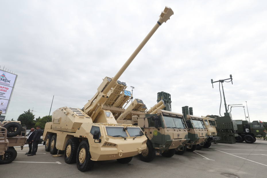 Самоходная гаубица DITA калибра 155 мм от чешской компании Excalibur Army
