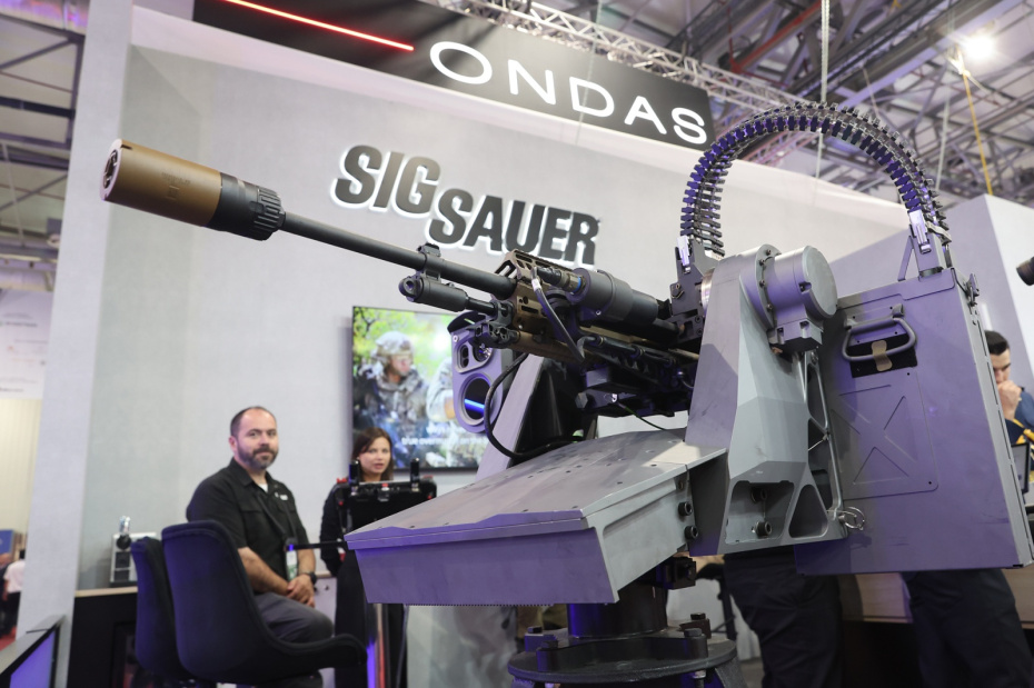 Автоматическая пушка с ИИ управлением Pitbull ultra light от немецкой компании SIG Sauer GmbH