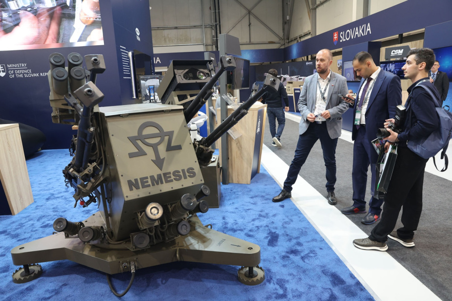Стенд компании Nemesis arms