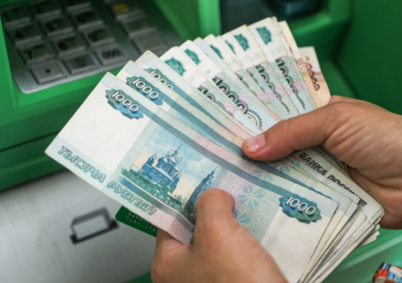 ФНС прокомментировала сообщения о начислении налогов на электроавтомобили