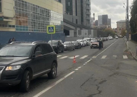 Подросток на электросамокате попал под колеса иномарки Подмосковье