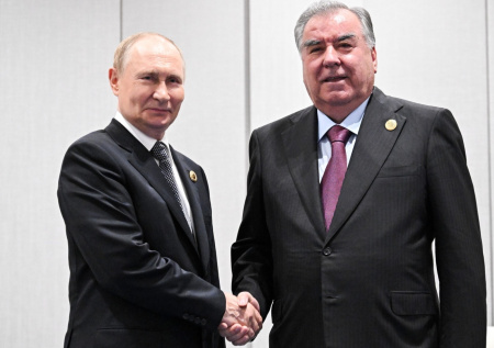 Путин поздравил с днем рождения иностранного коллегу