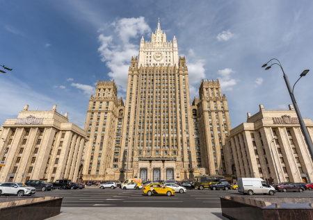 В МИД РФ раскрыли, на какую просьбу Баку и Еревана готова ответить Москва