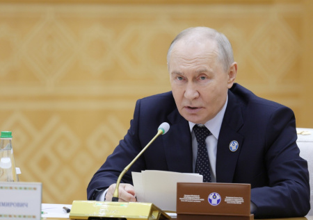 Путин рассказал о росте товарооборота России со странами СНГ