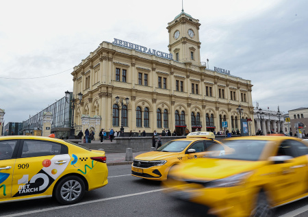 Москвичи снова могут воспользоваться такси после сбоя
