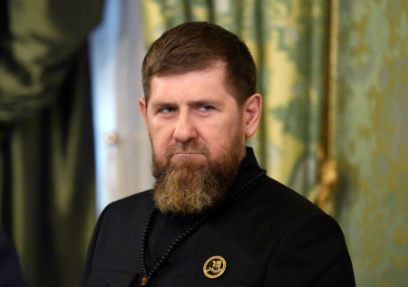 Кадыров получил знак «Почетный железнодорожник»