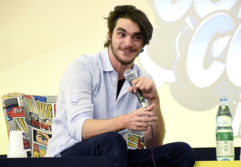 АрДжей Митте на немецком Comic Con Munich, 2017 год