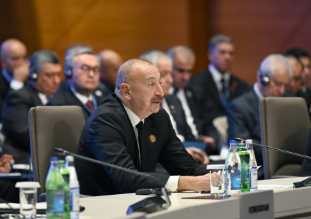 Алиев: мир по-прежнему хрупок, его следует защищать и укреплять