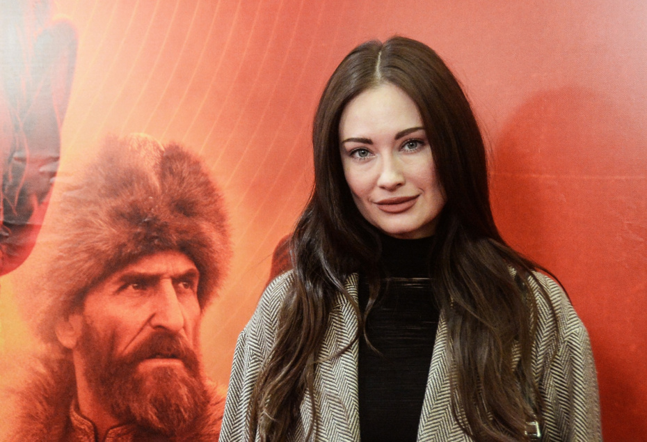 Певица Саша Попова на премьере фильма «Четыре жизни Петра Мамонова» в кинотеатре «Каро 11 Октябрь» в Москве