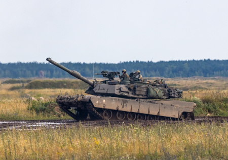 «Коалиция желающих» проведет первые учения с участием 1,5 тыс. военных
