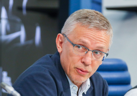Игорь Ларионов подал в отставку с поста главного тренера СКА