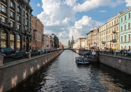 Волгоград и Санкт-Петербург могут переименовать