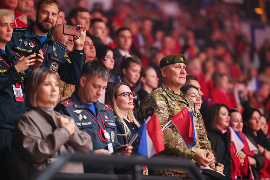 Торжественная церемония открытия финала Всероссийского конкурса наставников «Быть, а не казаться»