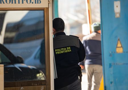 Перебравшийся через Днестр украинец-уклонист запросил убежище в Молдавии