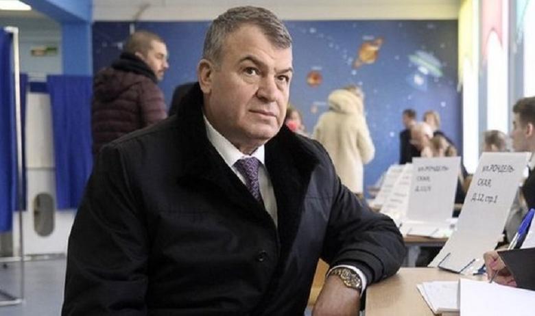 Анатолий Сердюков