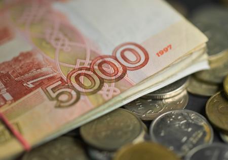 Народ непоМРОТ: какой должна быть справедливая «минималка» 